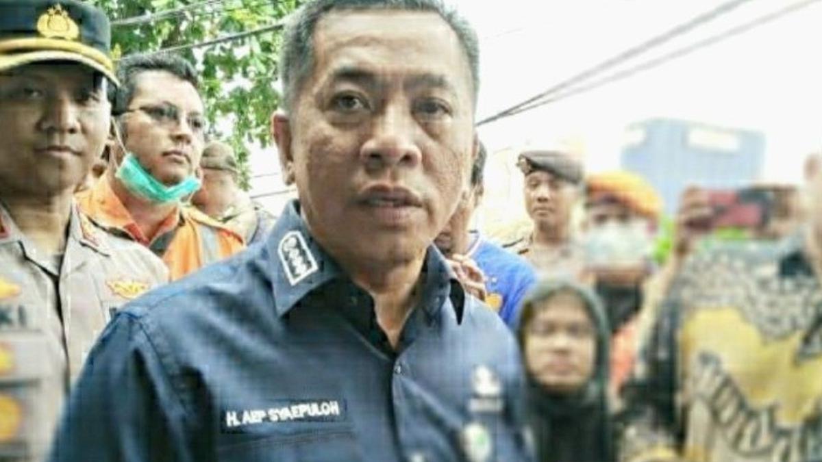 Karawang Terapkan Program Bersih-Bersih untuk ASN dan Pelajar